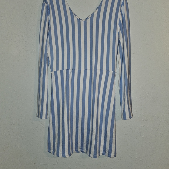 None Dresses & Skirts - Lighy Blue and White Striped Long Sleeve Dress